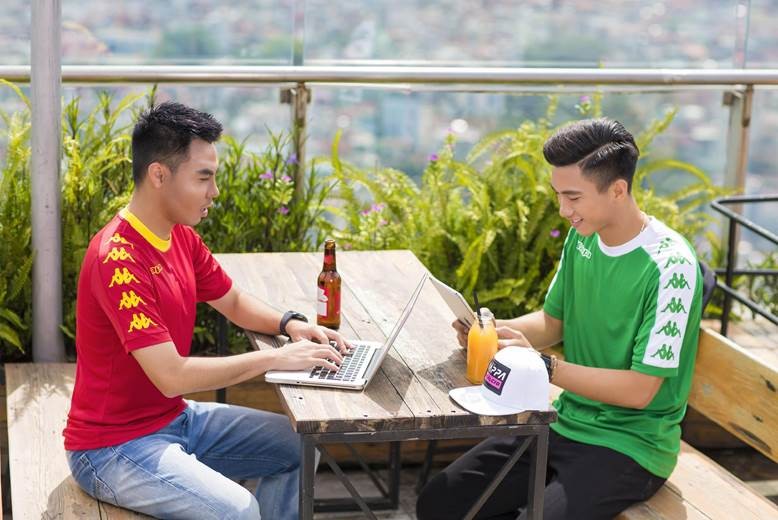 QUANG HẢI VÀ CÁC CẦU THỦ U23 VIỆT NAM CỔ VŨ ĐỘI BÓNG NÀO MÙA WORLD CUP? - Bóng Đá