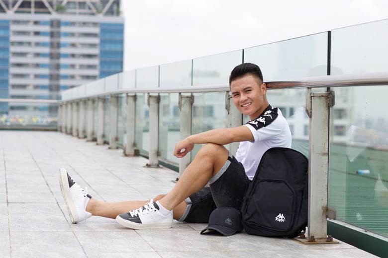 QUANG HẢI VÀ CÁC CẦU THỦ U23 VIỆT NAM CỔ VŨ ĐỘI BÓNG NÀO MÙA WORLD CUP? - Bóng Đá