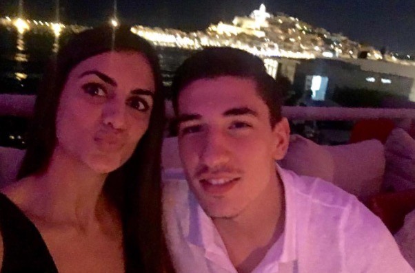 Những nàng WAGS siêu xinh phải đứng ngoài World Cup bất đắc dĩ - Bóng Đá