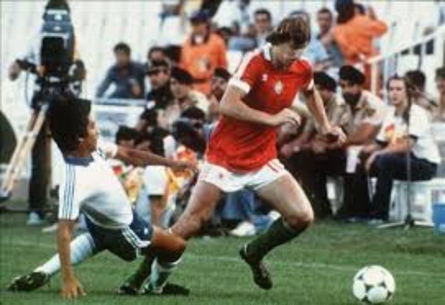 ĐẾM NGƯỢC 7 ngày World Cup: Kỷ lục hatrick của 