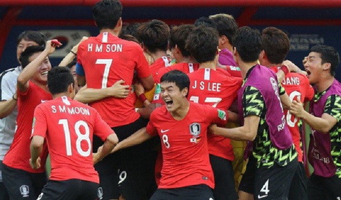 Sau World Cup 2018, hãy dẹp từ 'vùng trũng' với bóng đá châu Á - Bóng Đá