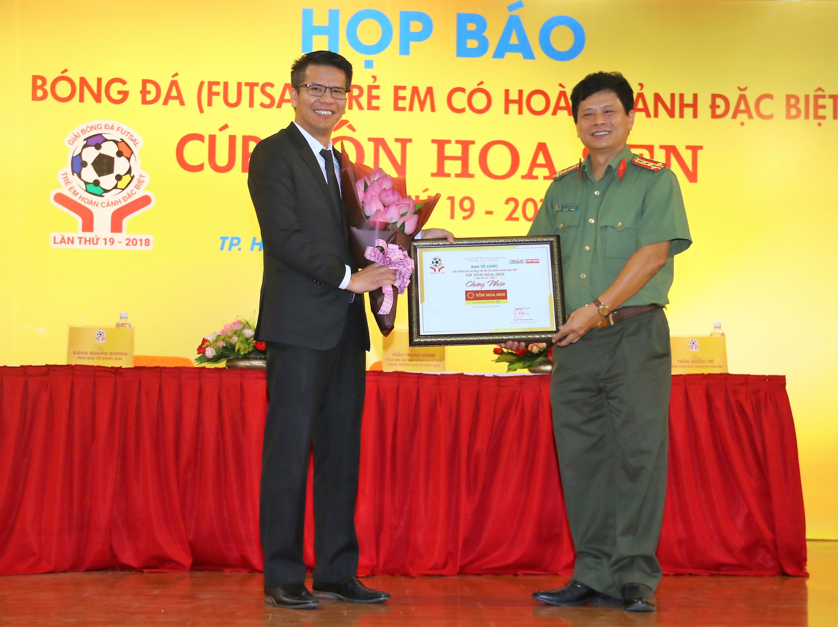  Khởi tranh giải trẻ em có hoàn cảnh đặc biệt lần 19 - Bóng Đá