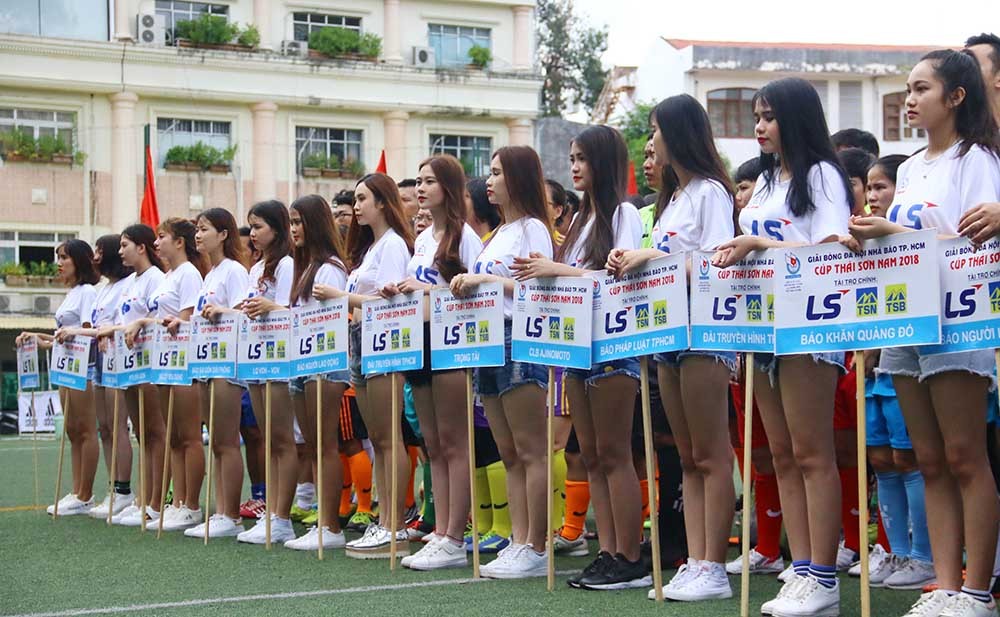 Khởi tranh giải hội nhà báo TP.HCM 2018: PTV Sài Gòn thắng tưng bừng ngày ra quân - Bóng Đá