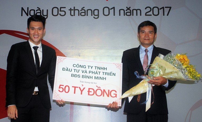    Công Vinh chia tay TP.HCM: Nói đến chuyện bóng đá tử tế? - Bóng Đá