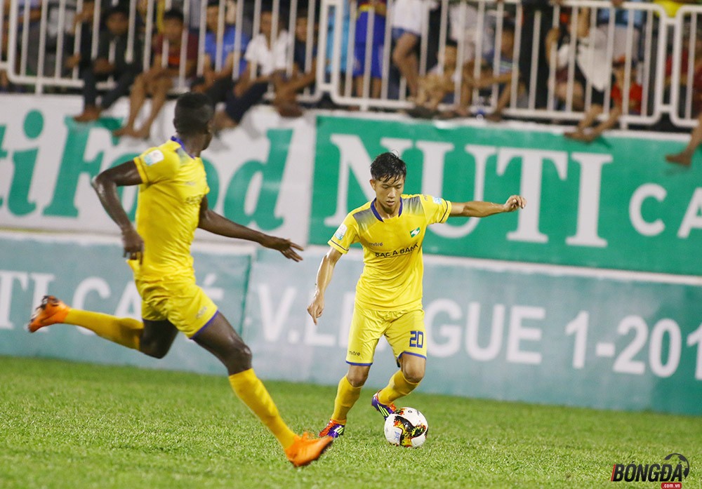 Vòng 20 V-League: U23 Việt Nam 