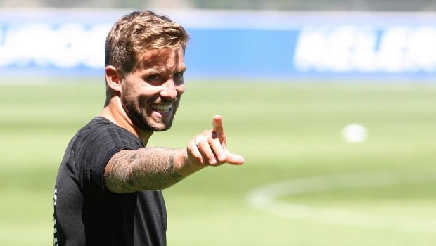 Barca ngừng chiêu mộ Inigo martinez, trao cơ hội cho marlon santos - Bóng Đá