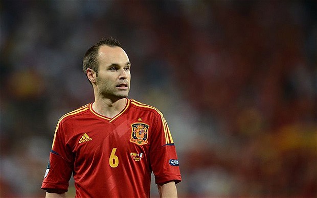 Top 6 'chú lùn ma thuật' khiến World Cup phải ngước nhìn - Bóng Đá