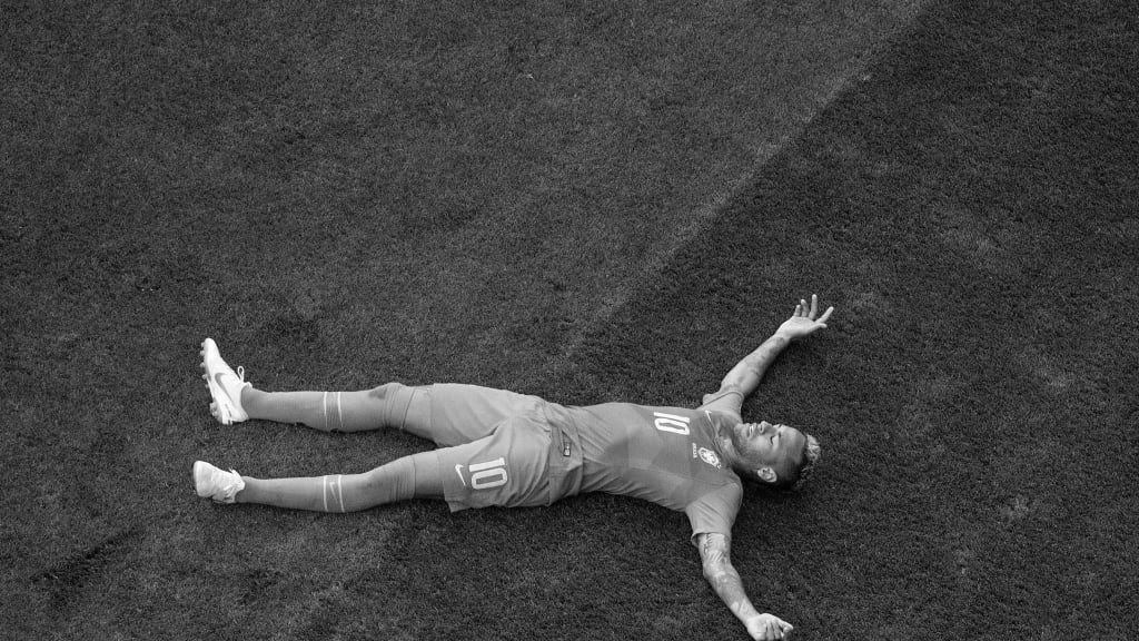 Bộ ảnh trắng đen cực chất World Cup 2018 - Bóng Đá