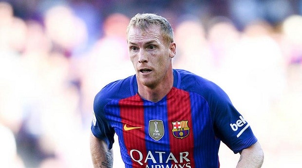 Barca chính thức xác nhận tương lai lão tướng Jeremy Mathieu - Bóng Đá