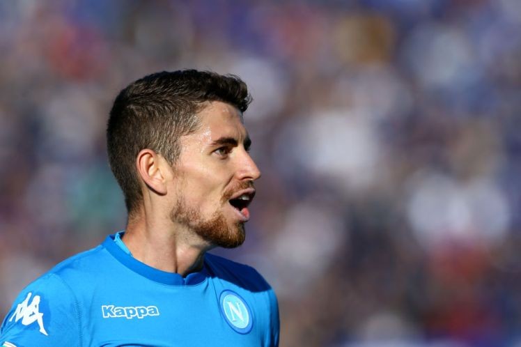 Man City tranh mua tiền vệ Napoli với Man Utd - Bóng Đá