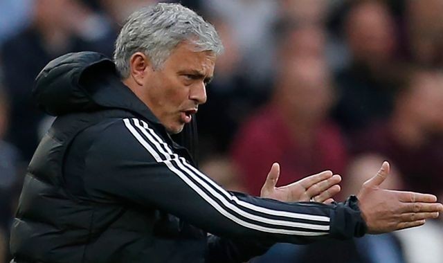 5 lý do biến Mourinho thành 'vua bù nhìn' trên thị trường chuyển nhượng - Bóng Đá