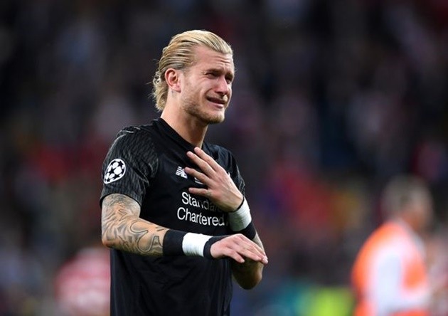 Mắc hai sai lầm, Karius vẫn được huyền thoại Liverpool ca ngợi sau hành động này - Bóng Đá