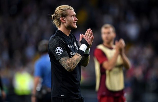 Mắc hai sai lầm, Karius vẫn được huyền thoại Liverpool ca ngợi sau hành động này - Bóng Đá