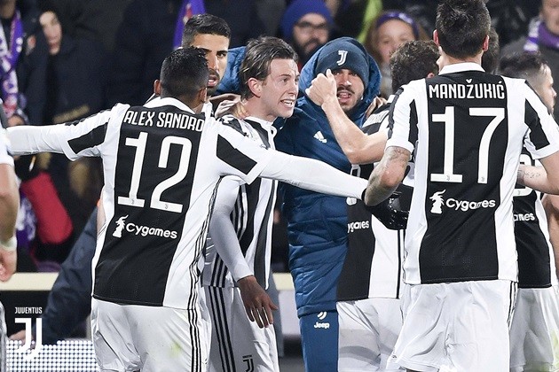 Nikola Kalinic, Federico Bernardeschi và vết gợn phía sau những bàn thắng - Bóng Đá