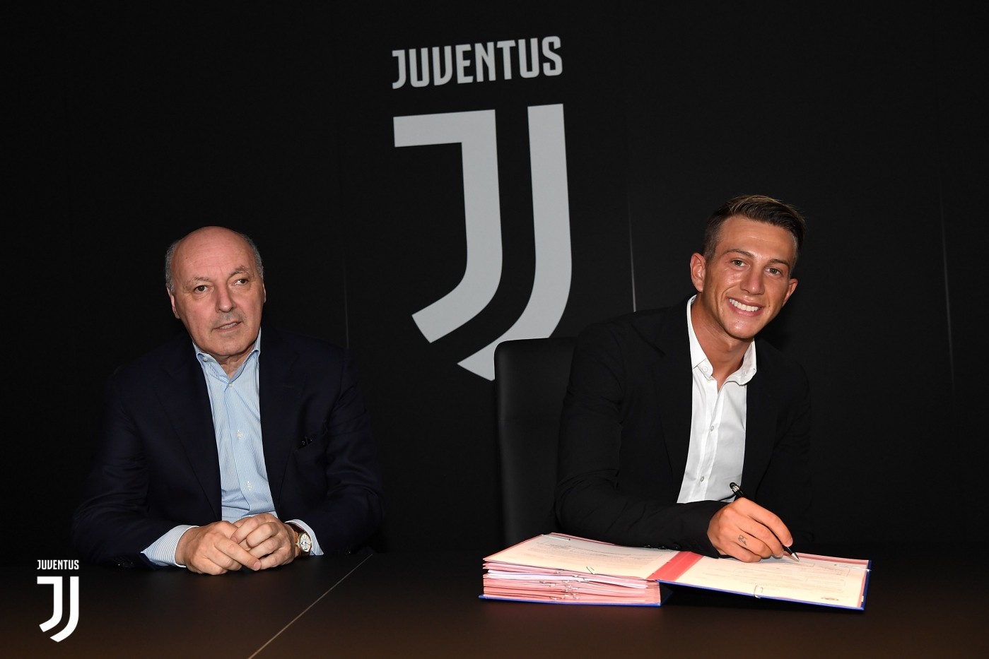 Juventus CHÍNH THỨC chiêu mộ thành công Bernardeschi - Bóng Đá