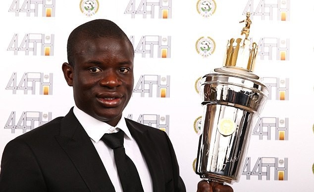 Chùm ảnh: Kante và Dele Alli giật giải hay nhất năm - Bóng Đá