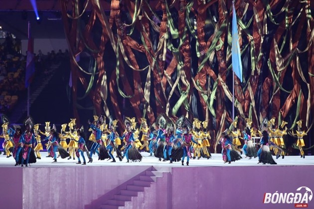 Trực tiếp Lễ khai mạc SEA Games 29: Quốc vương Malaysia tuyên bố khai mạc - Bóng Đá