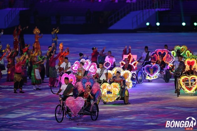 Trực tiếp Lễ khai mạc SEA Games 29: Đẹp mắt, ấn tượng với đất nước Malaysia - Bóng Đá