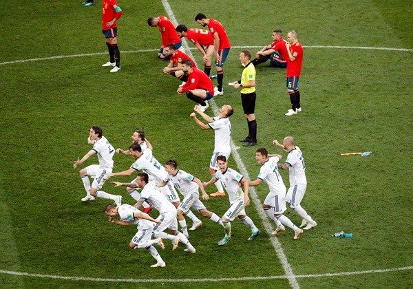 CR7 ghi hat-trick, Neymar ăn vạ và 10 khoảnh khắc đáng nhớ ở World Cup - Bóng Đá