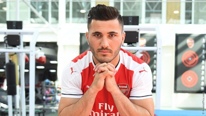 CHÍNH THỨC: Arsenal trình làng tân binh đầu tiên - Bóng Đá
