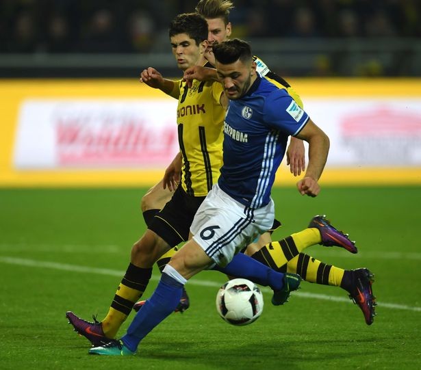 Arsenal chiêu mộ Kolasinac: Thông điệp 200 triệu bảng - Bóng Đá