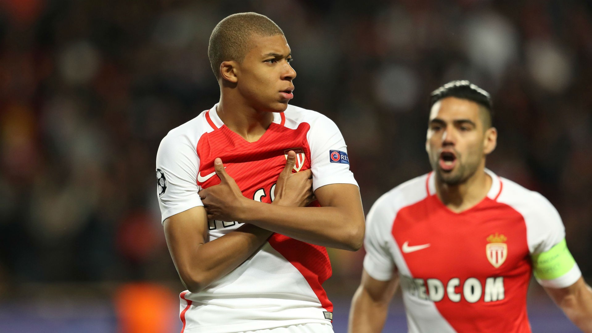 Giữa bão tin đồn, Mbappe tung thông điệp đáng chú ý - Bóng Đá
