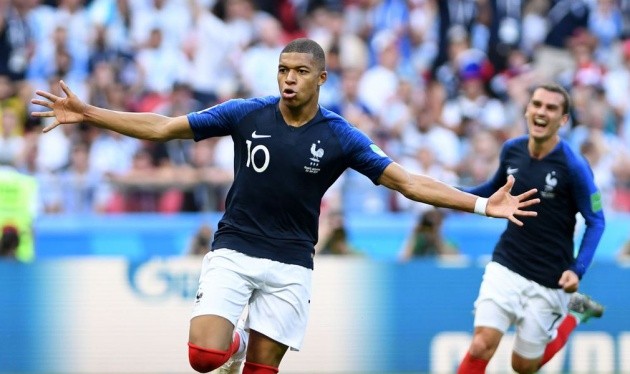 Sao PSG sẽ là người được chọn để thay thế Ronaldo - Bóng Đá