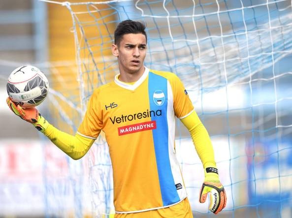 Juventus nhắm sao trẻ Udinese thay Buffon - Bóng Đá