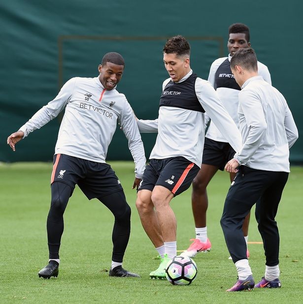 Ảnh tập luyện Liverpool - Bóng Đá