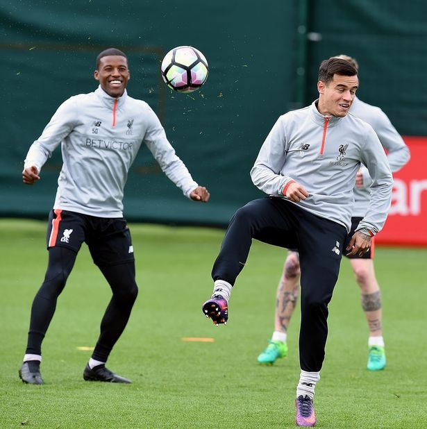 Ảnh tập luyện Liverpool - Bóng Đá