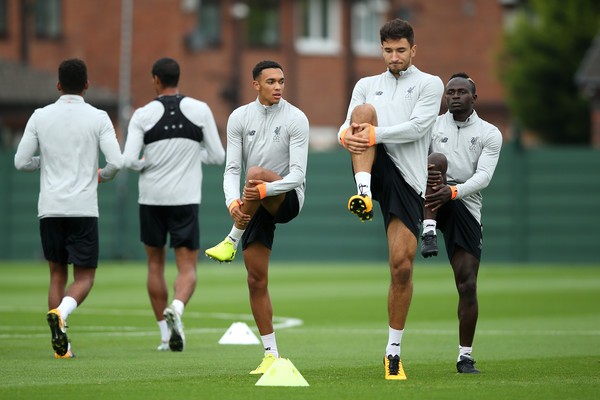 Mặc kệ đối thủ 'hăm dọa', Klopp vẫn bình thản  - Bóng Đá