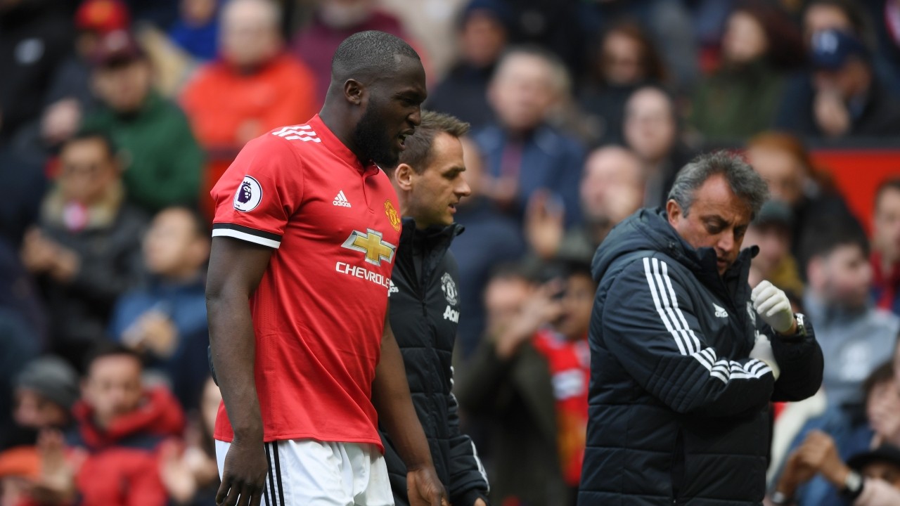 Hậu đại chiến, Arsenal và Man Utd đồng loạt nhận hung tin - Bóng Đá
