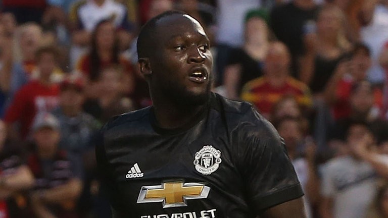 Lukaku nổ súng, Mourinho phản ứng ra sao? - Bóng Đá