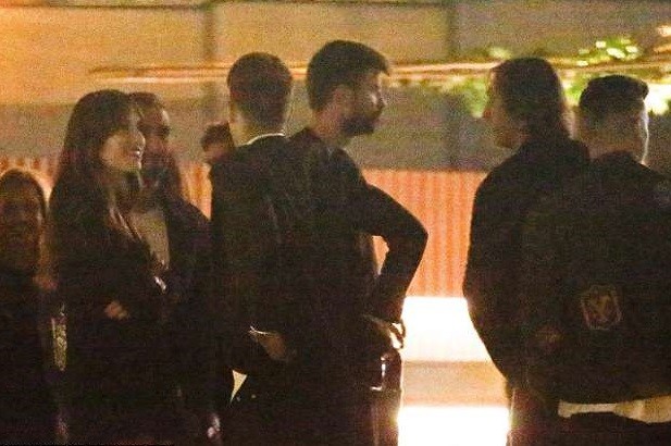 Messi và đồng đội mừng cú đúp danh hiệu ở khách sạn hạng sang - Bóng Đá