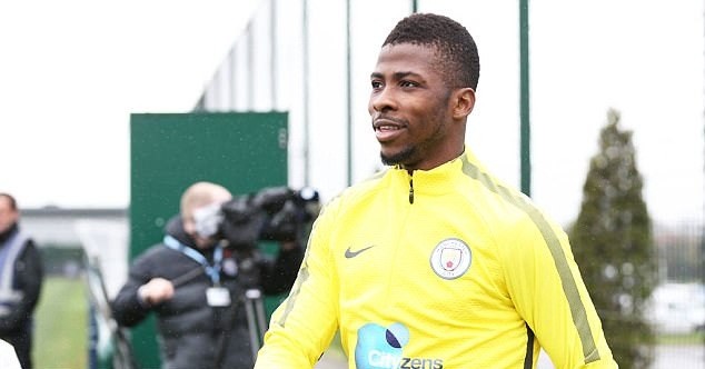 Ảnh tập luyện Man City - Bóng Đá