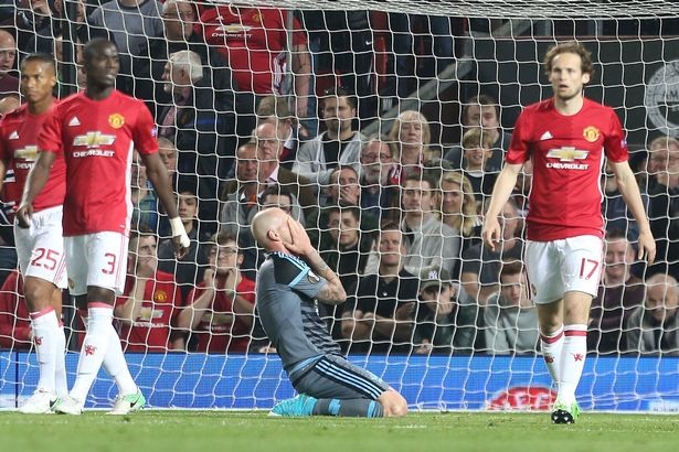 John Guidetti lên tiếng sau quả hỏng ăn lịch sử trước Man Utd - Bóng Đá