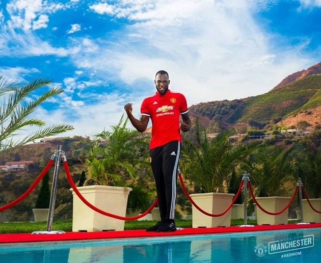 Bakayoko cập bến London: Man Utd chìm dần trong “vũng lầy” - Bóng Đá