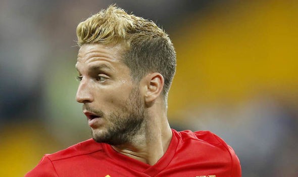 Gặp khó vụ Perisic, Mourinho tạm hài lòng với phương án 2 - Dries Mertens - Bóng Đá