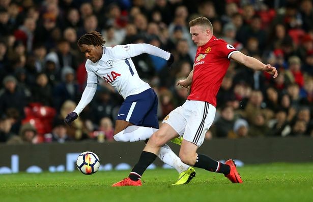 Fellaini và 5 cầu thủ sẵn sàng rời Man United tuần này theo dạng chuyển nhượng tự do - Bóng Đá