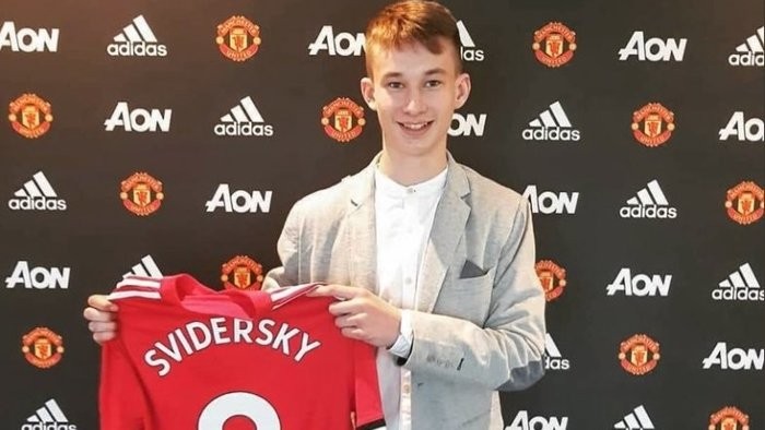 Đánh bại Chelsea và Liverpool, M.U chiêu mộ thành công sao trẻ thành thạo 4 thứ tiếng  - Bóng Đá