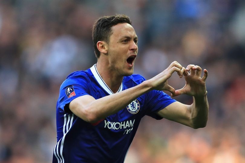 Sau M.U, một ông lớn khác muốn có tiền vệ Chelsea - Bóng Đá