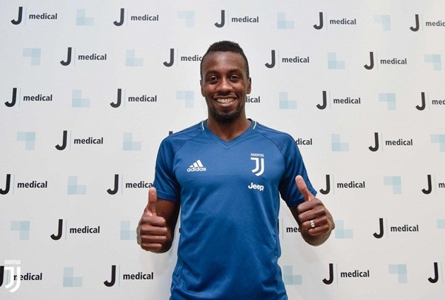 Những hình ảnh đầu tiên của Matuidi tại Juventus - Bóng Đá