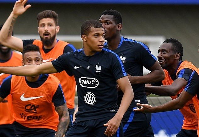 NÓNG: Liverpool ra giá 100 triệu bảng cho Kylian Mbappe - Bóng Đá