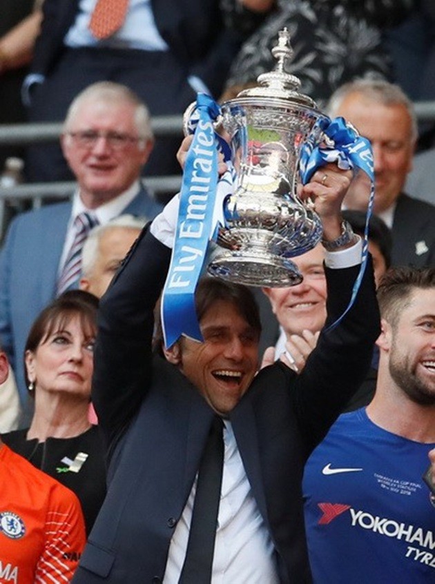 Mourinho không phục khi nhìn Chelsea đoạt FA Cup - Bóng Đá