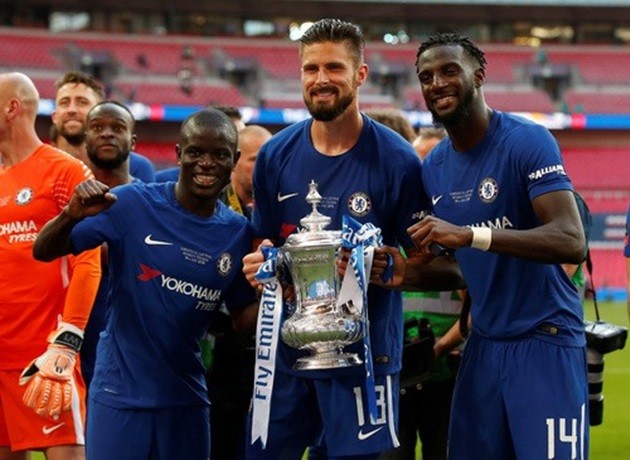 Mourinho không phục khi nhìn Chelsea đoạt FA Cup - Bóng Đá