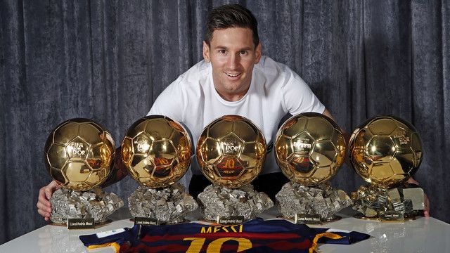 Quá khứ và Hiện tại: Maradona với Messi, ai là số 10 vĩ đại nhất ? - Bóng Đá