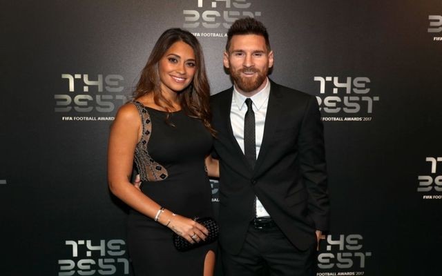 Thả tim với những nàng WAGS xứng danh 'bà mẹ toàn cầu' - Bóng Đá