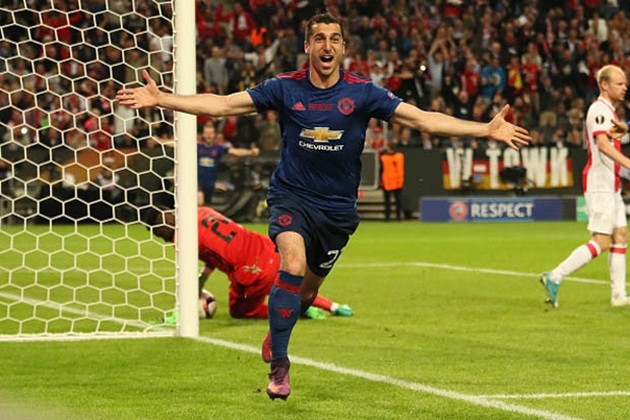 Cú móc bóng siêu đẳng giúp Mkhitaryan có kỷ lục mới - Bóng Đá