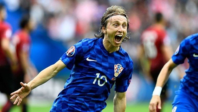 “Bùng cháy” thôi Luka Modric! - Bóng Đá