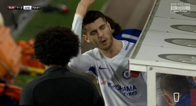 Morata ném giày, ném luôn niềm tin của Conte - Bóng Đá